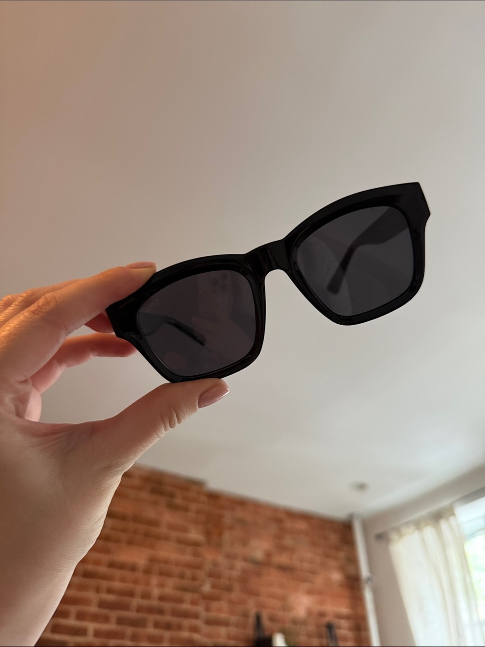 Classic Black Women's Sunglasses - Sleek Square Frame